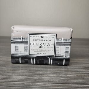 Beekman 1802 Honey & Oats Scrub Bar 3.5oz Enriched with Cocoa Butter Goat Milk